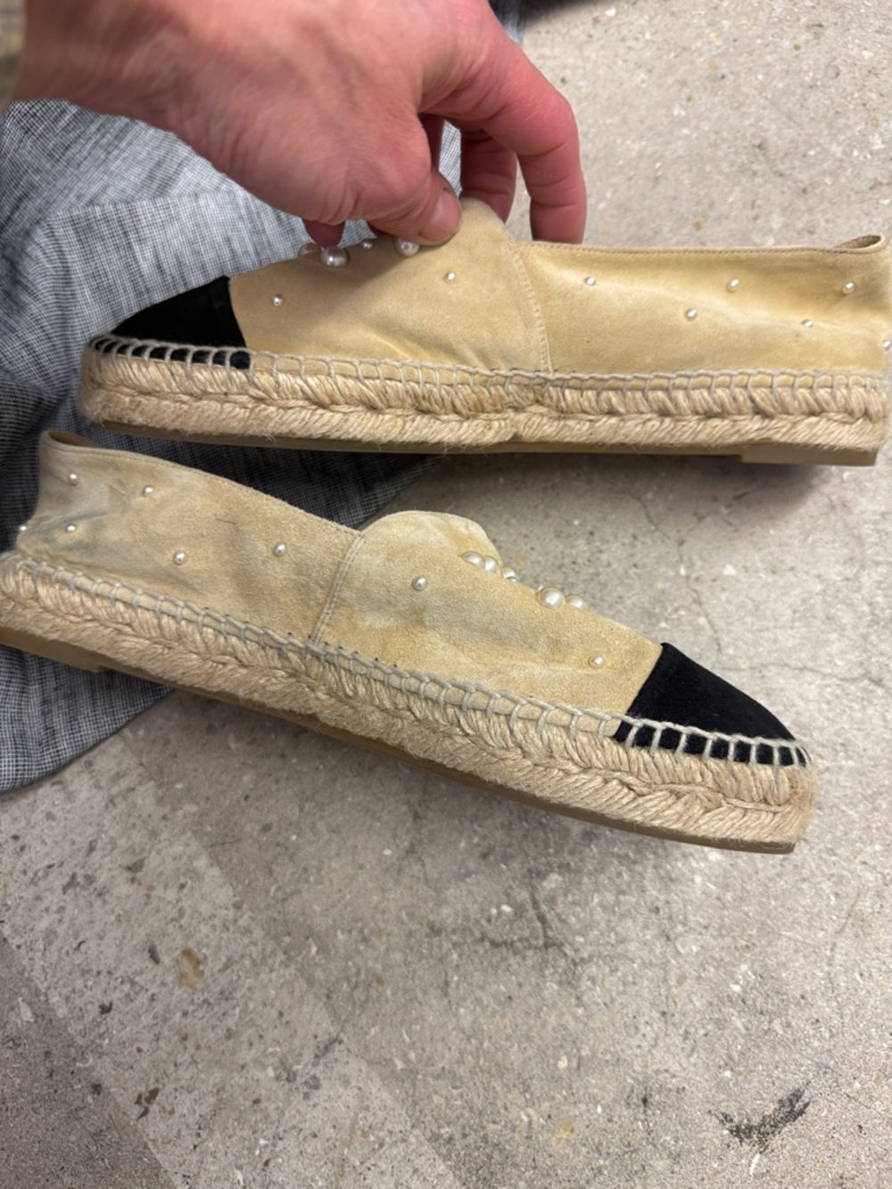 CHANEL Beige and Black Pearl-Embellished Espadrille Flats - Picture 9 of 11